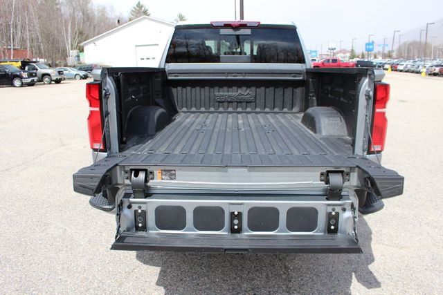Used 2024 Chevrolet Silverado 3500 High Country w/ High Country Premium Package image 49