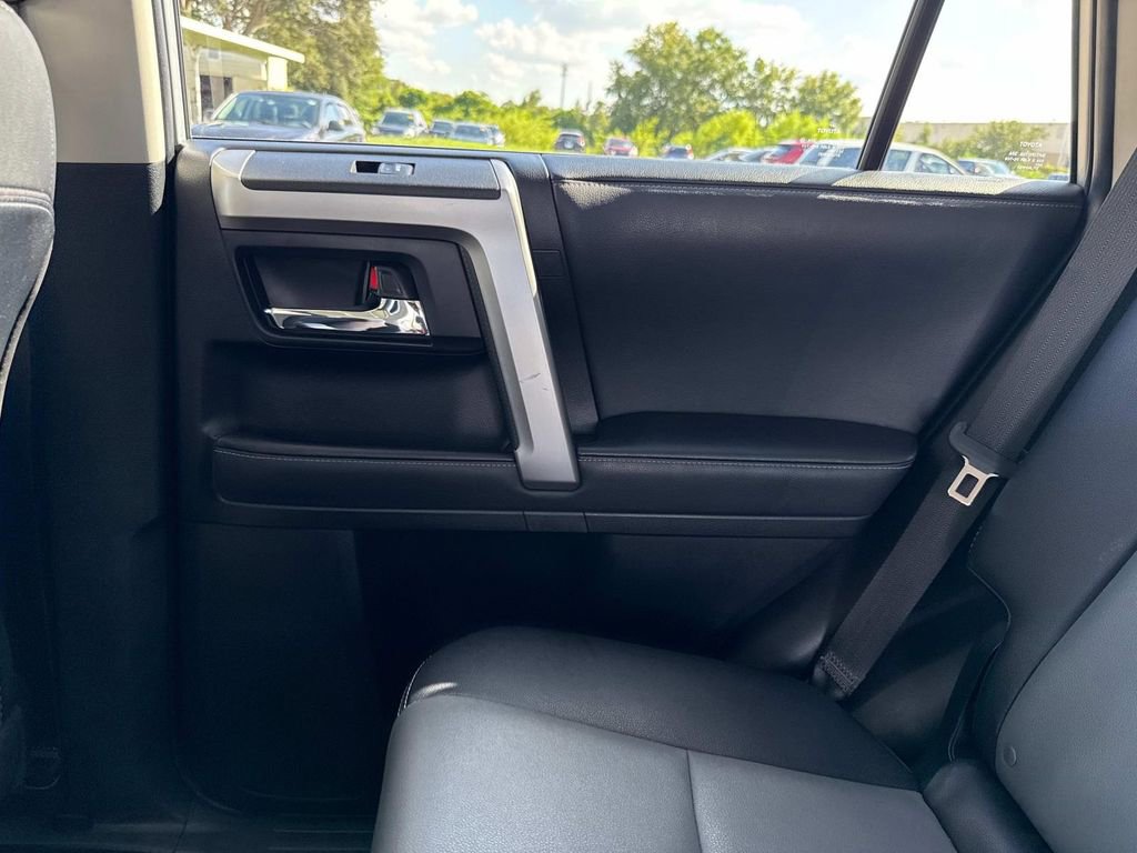 Used 2023 Toyota 4Runner SR5 Premium image 16