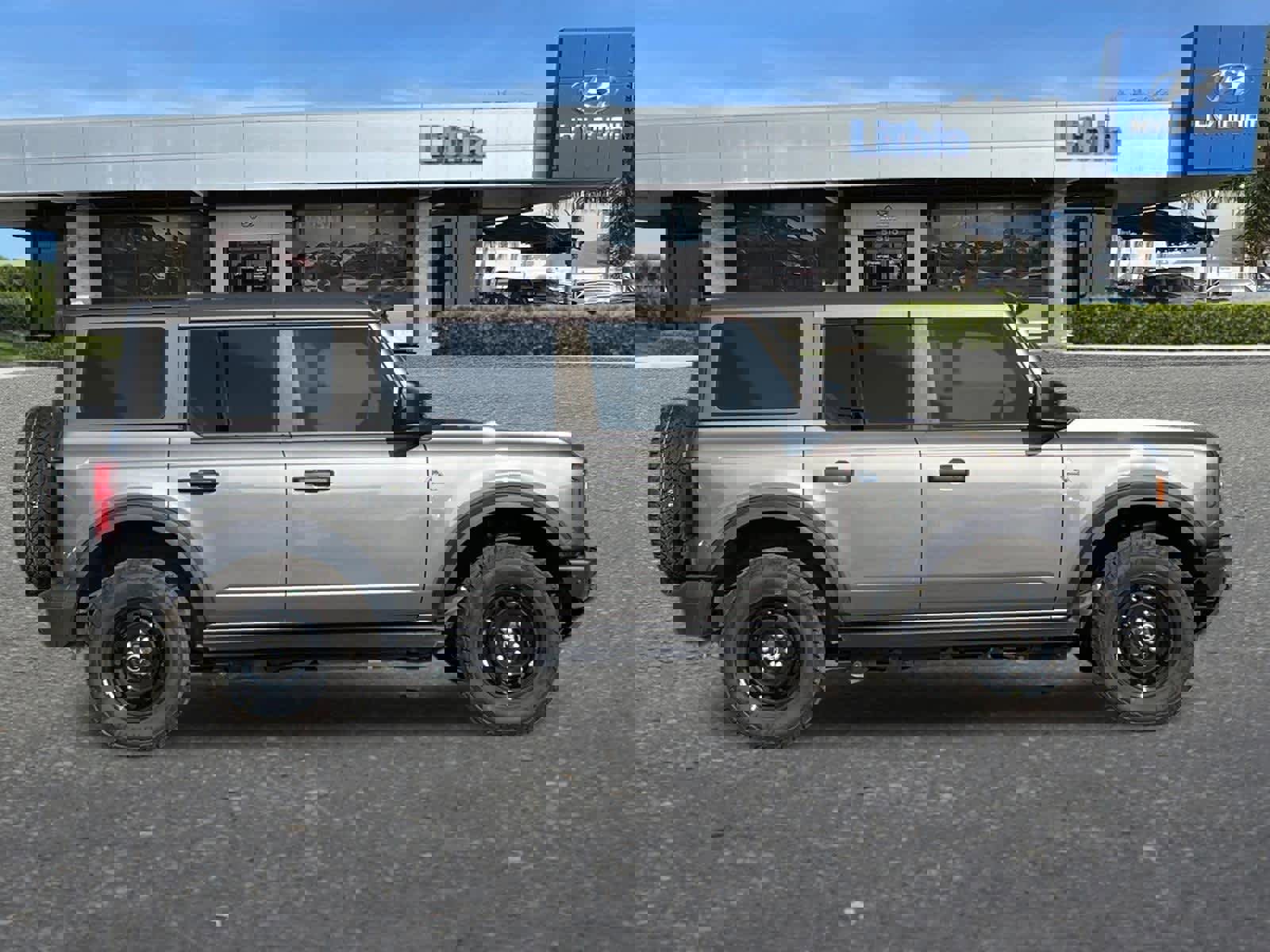 Used 2022 Ford Bronco Black Diamond image 8