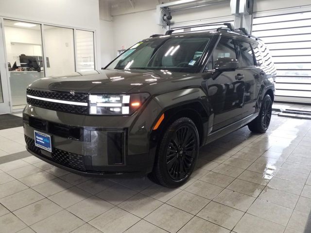 Certified 2025 Hyundai Santa Fe Calligraphy FWD image 2