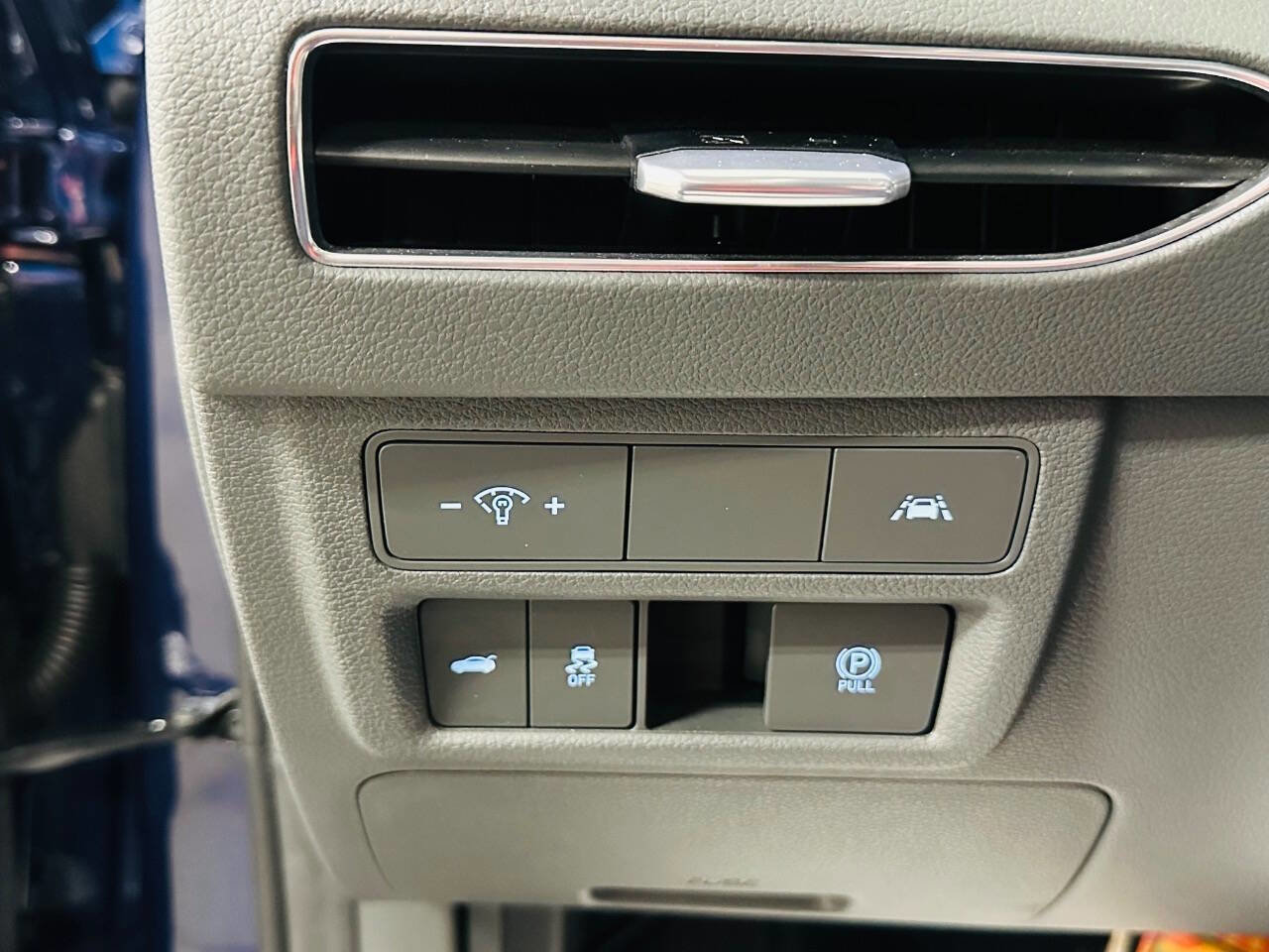 Used 2022 Hyundai Sonata Limited image 15