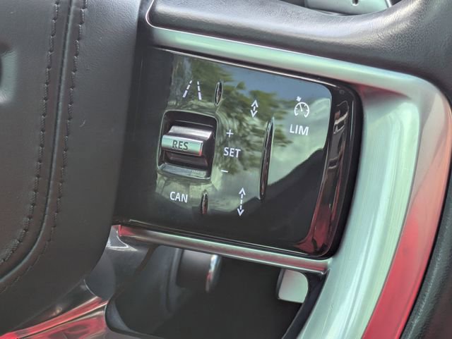 Used 2023 Land Rover Range Rover SE AWD/4WD image 25