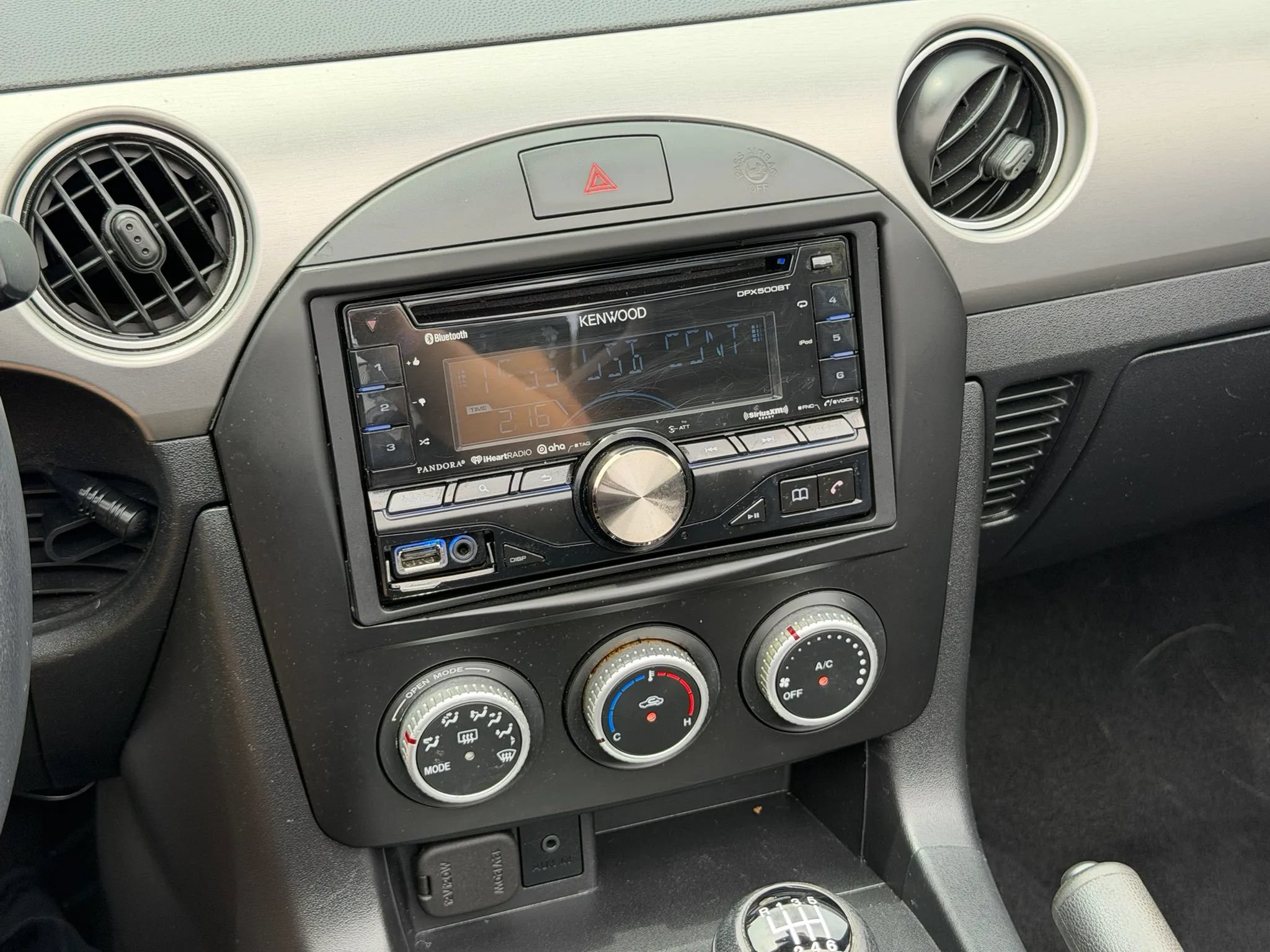 Used 2009 MAZDA MX-5 Miata Touring w/ Suspension Pkg RWD image 2