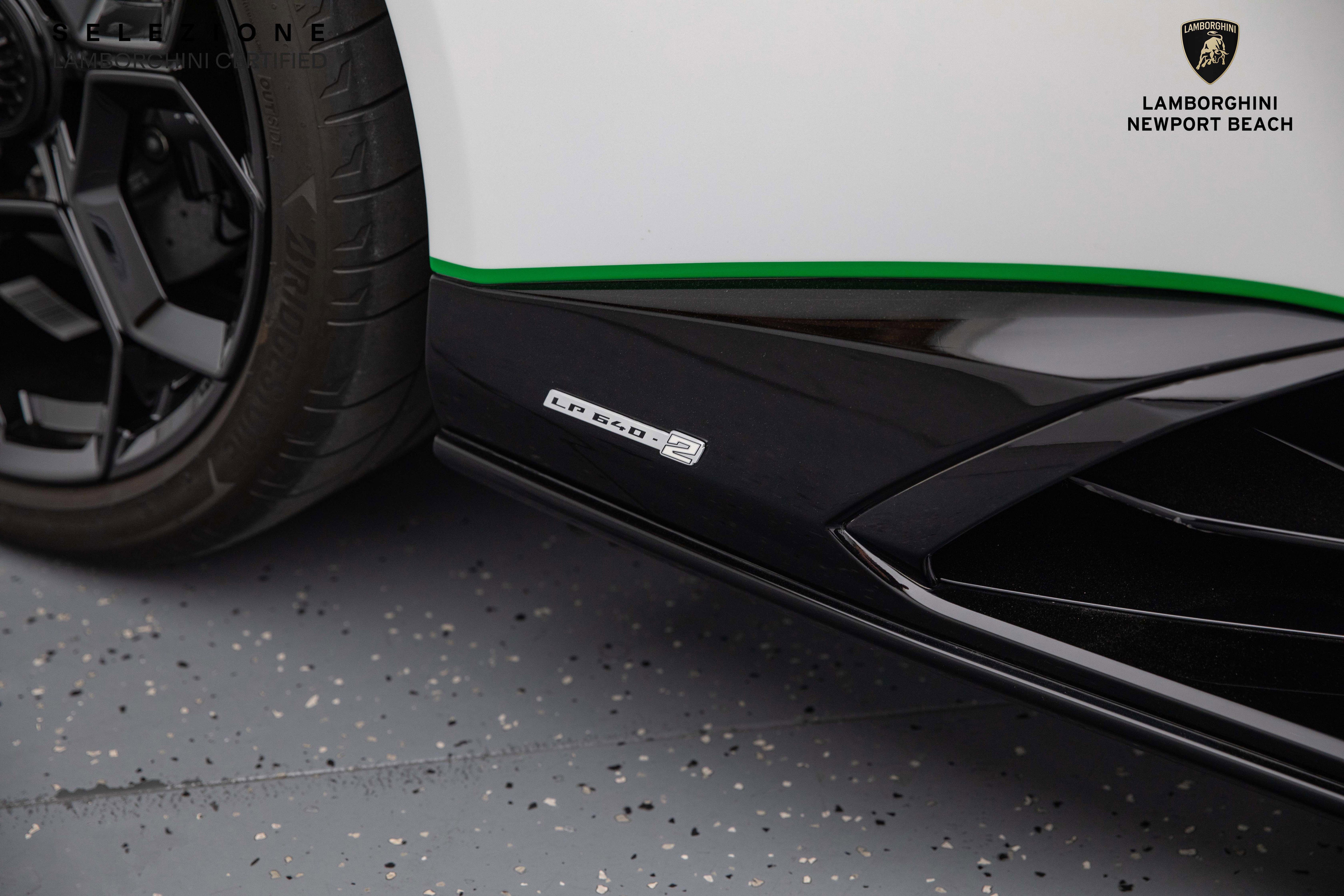 Used 2023 Lamborghini Huracan Tecnica image 6