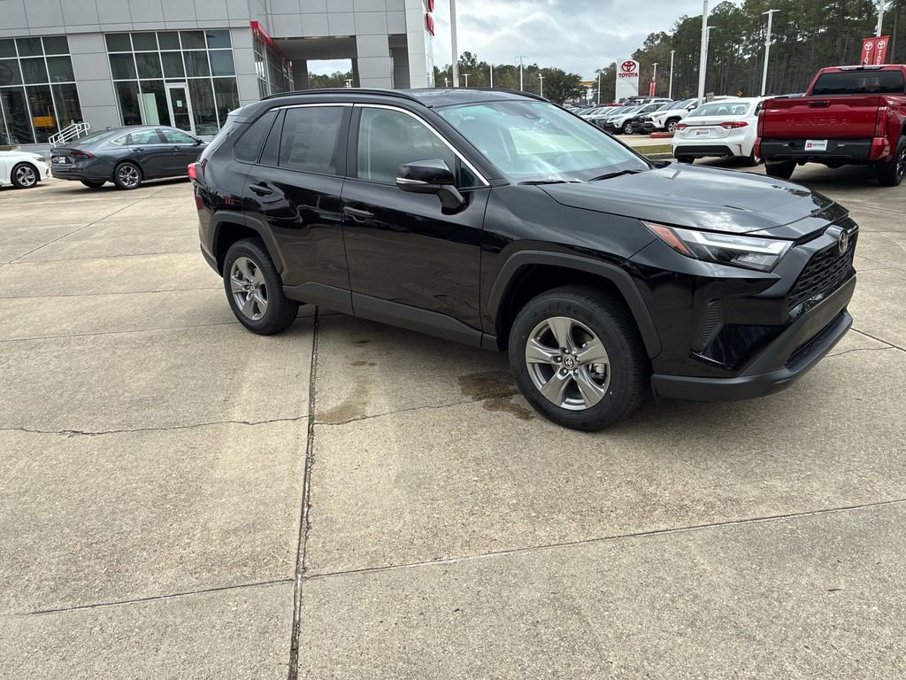 New 2025 Toyota RAV4 XLE image 9