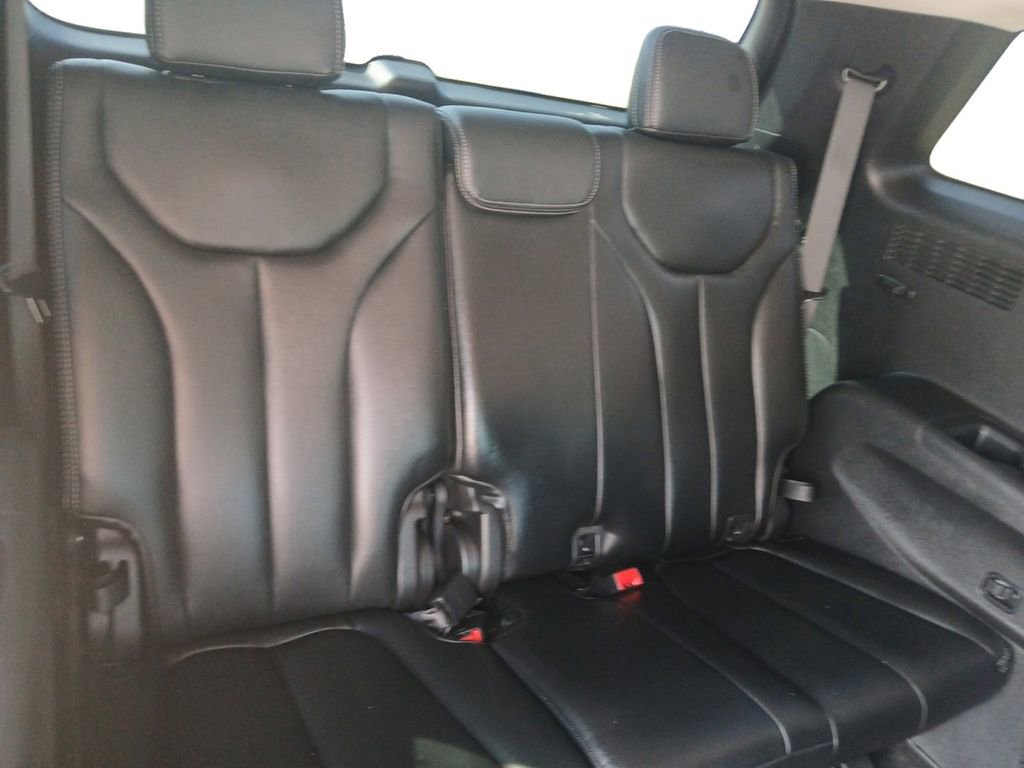 Used 2022 Hyundai Palisade SEL w/ Convenience Package image 18