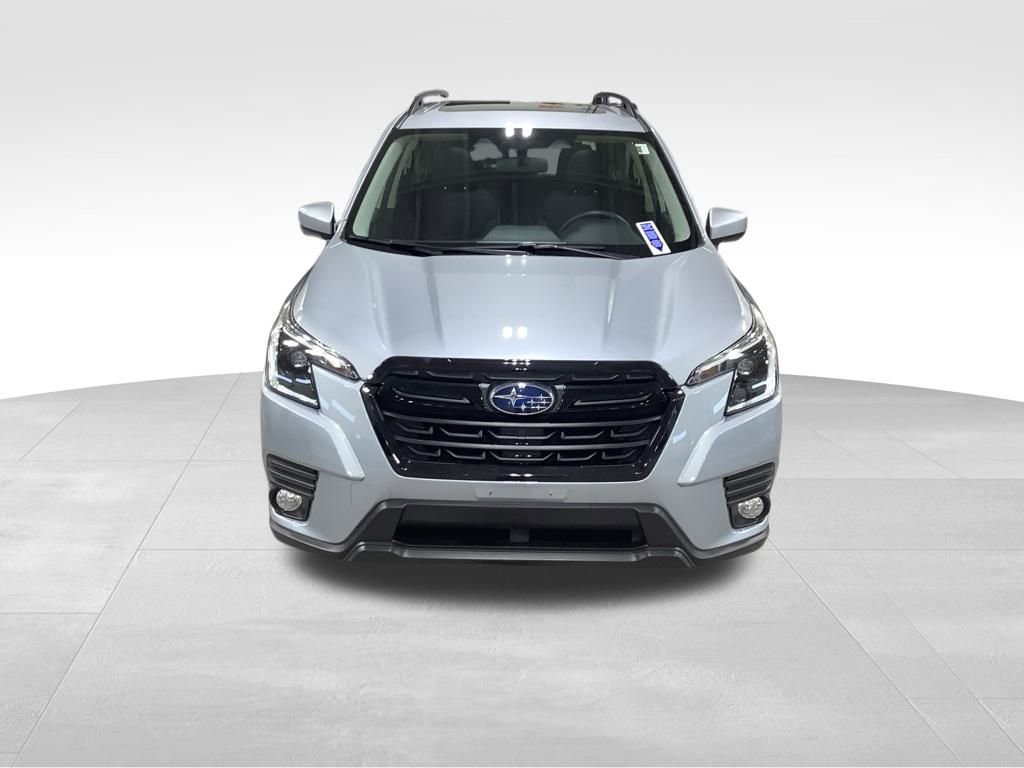 Certified 2023 Subaru Forester Premium image 5