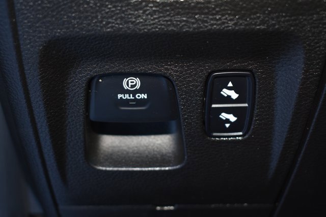 Used 2019 RAM 1500 Big Horn image 17