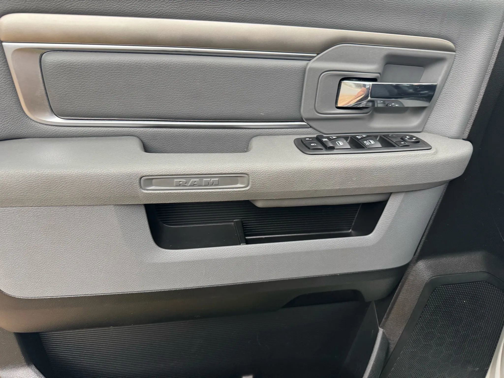 Used 2019 RAM 1500 Classic Warlock image 19