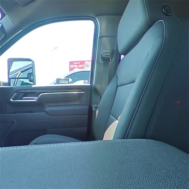 New 2026 GMC Sierra 2500 SLT image 26