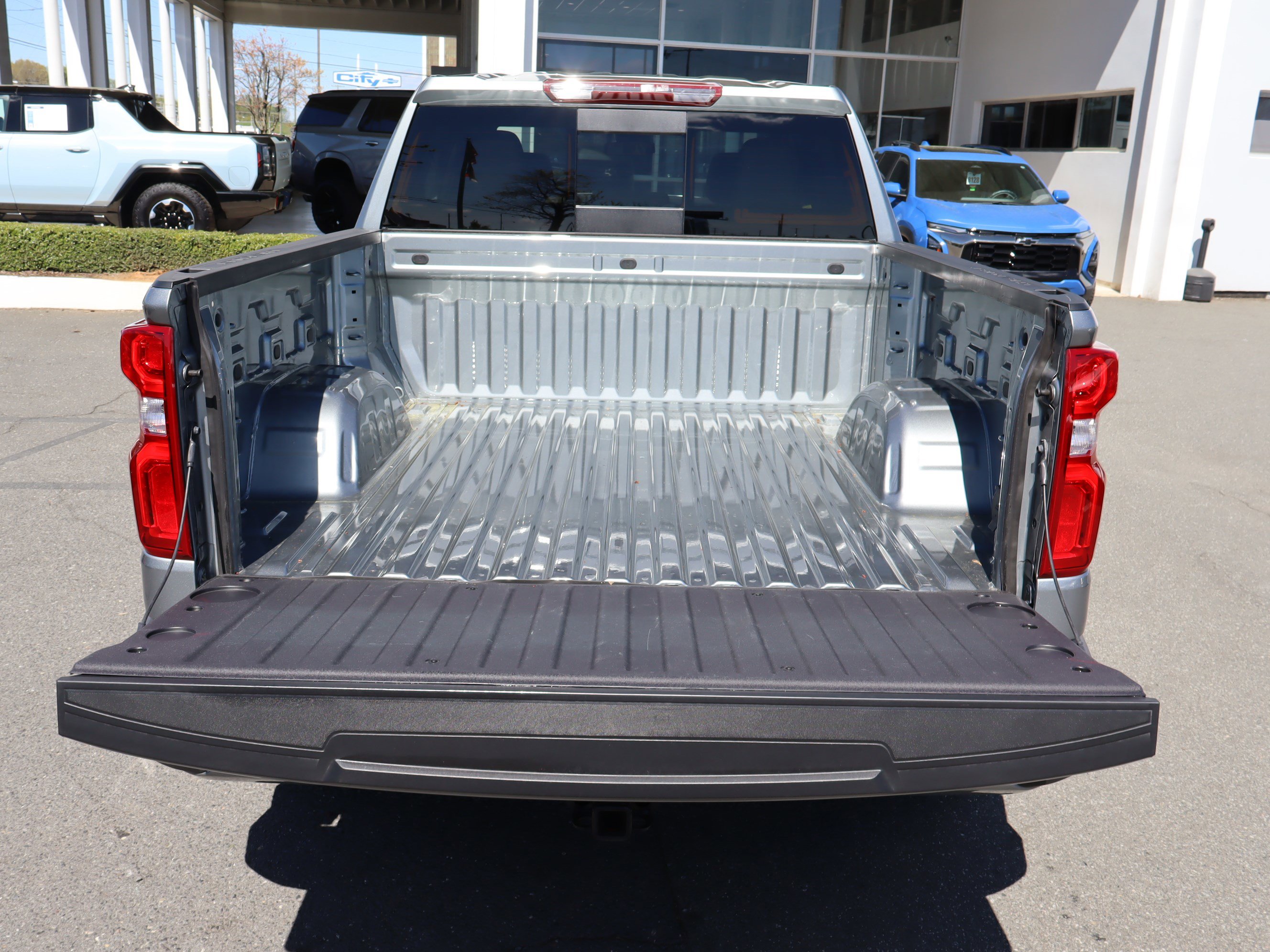 Certified 2024 Chevrolet Silverado 1500 RST w/ Convenience Package II image 13