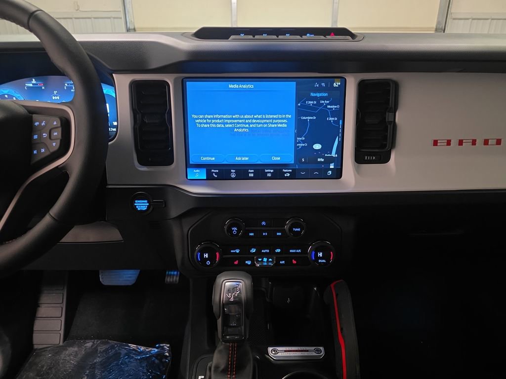 New 2026 Ford Bronco Heritage Edition AWD/4WD image 14