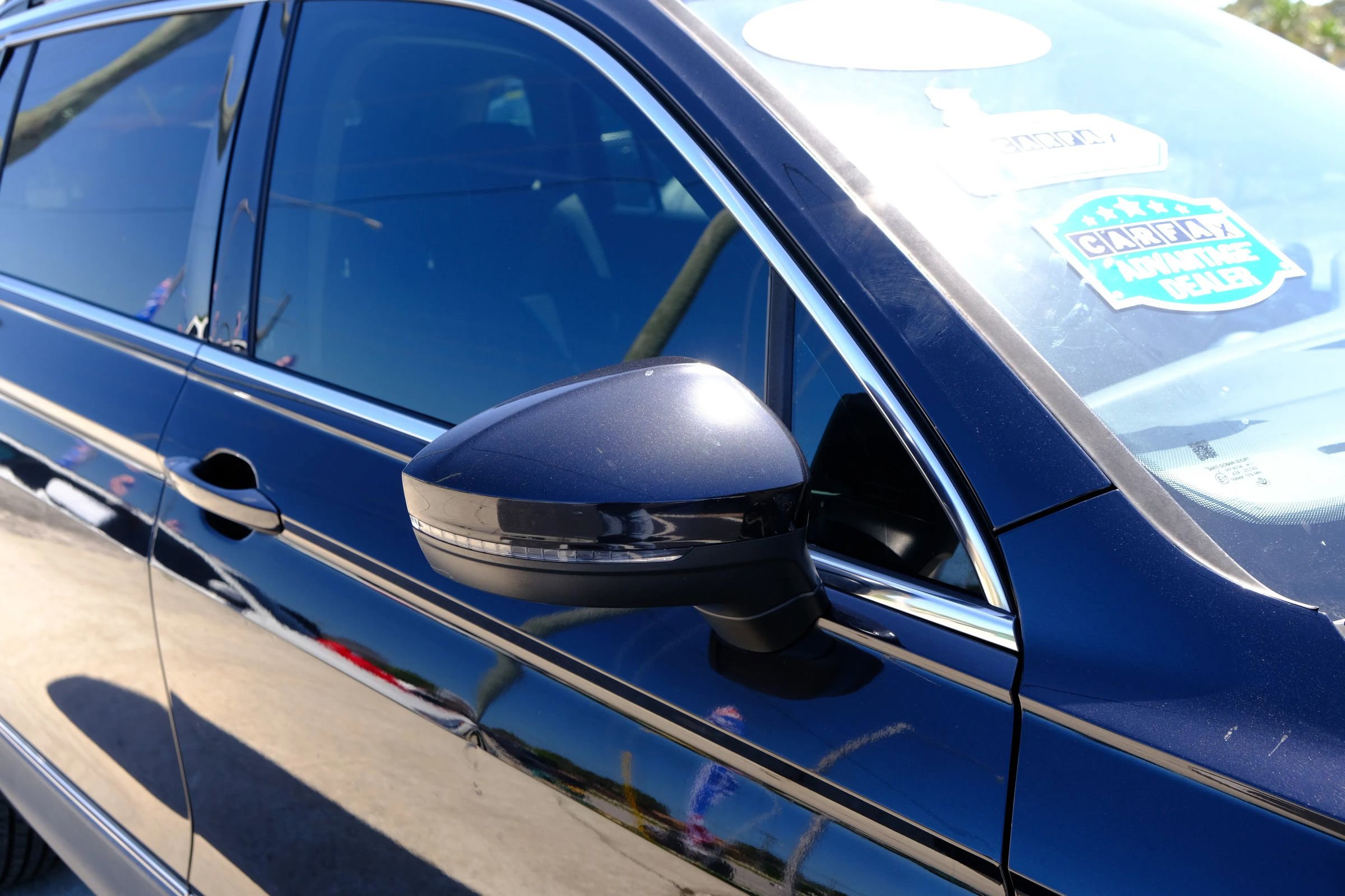 Used 2018 Volkswagen Tiguan SE FWD image 19