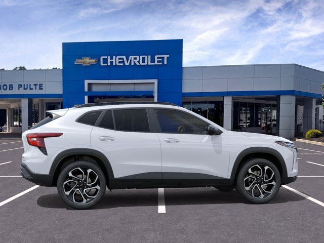 New 2026 Chevrolet Trax RS w/ Driver Confidence Package FWD image 5