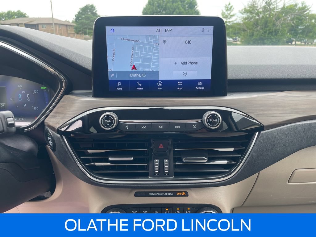 Certified 2020 Ford Escape Titanium FWD image 15