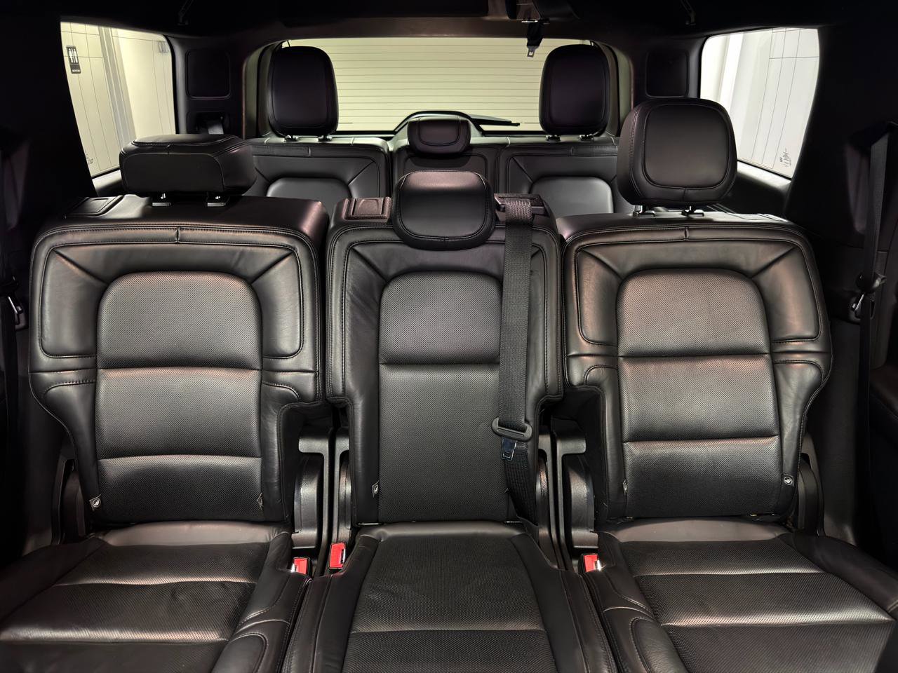 Used 2020 Lincoln Navigator Reserve w/ Luxury Package AWD/4WD image 33