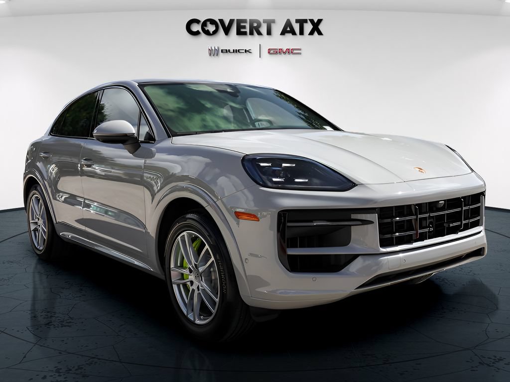 Used 2025 Porsche Cayenne E-Hybrid Coupe AWD/4WD image 9