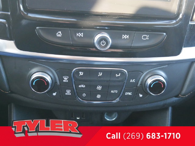 Used 2021 Chevrolet Traverse LT AWD/4WD image 28