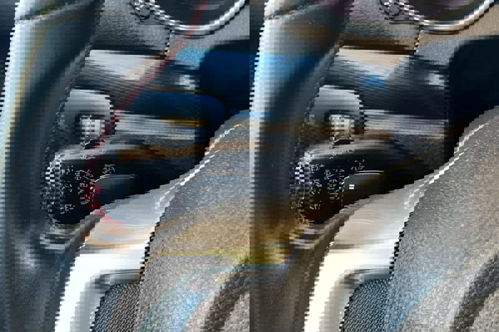 Used 2012 Volkswagen GTI 4-Door image 24