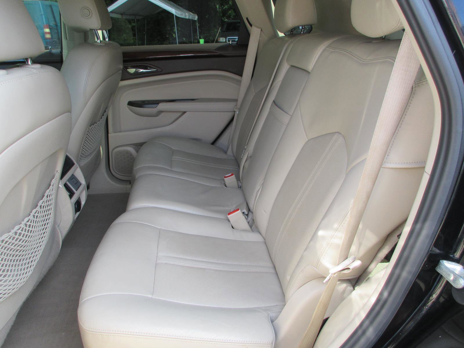 Used 2016 Cadillac SRX Luxury w/ Driver Awareness Package FWD image 19