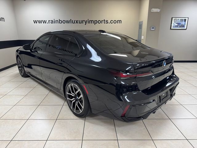 Used 2023 BMW 740i RWD image 4