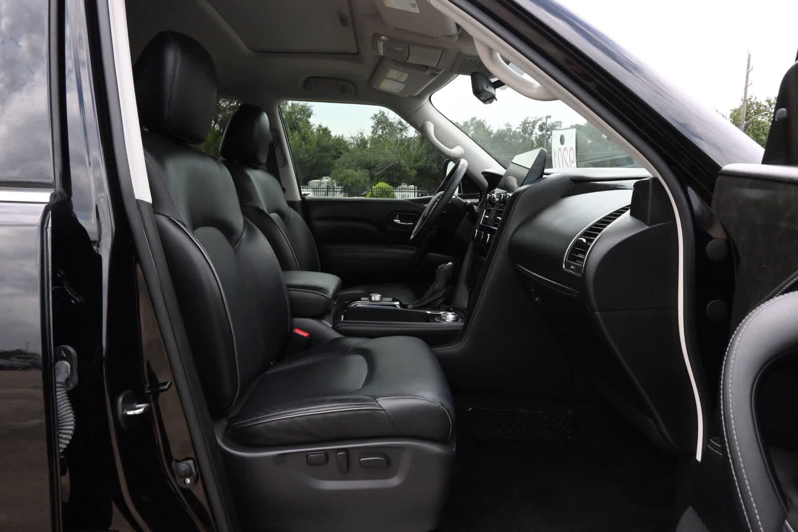 Used 2022 INFINITI QX80 Luxe w/ Cargo Package AWD/4WD image 23