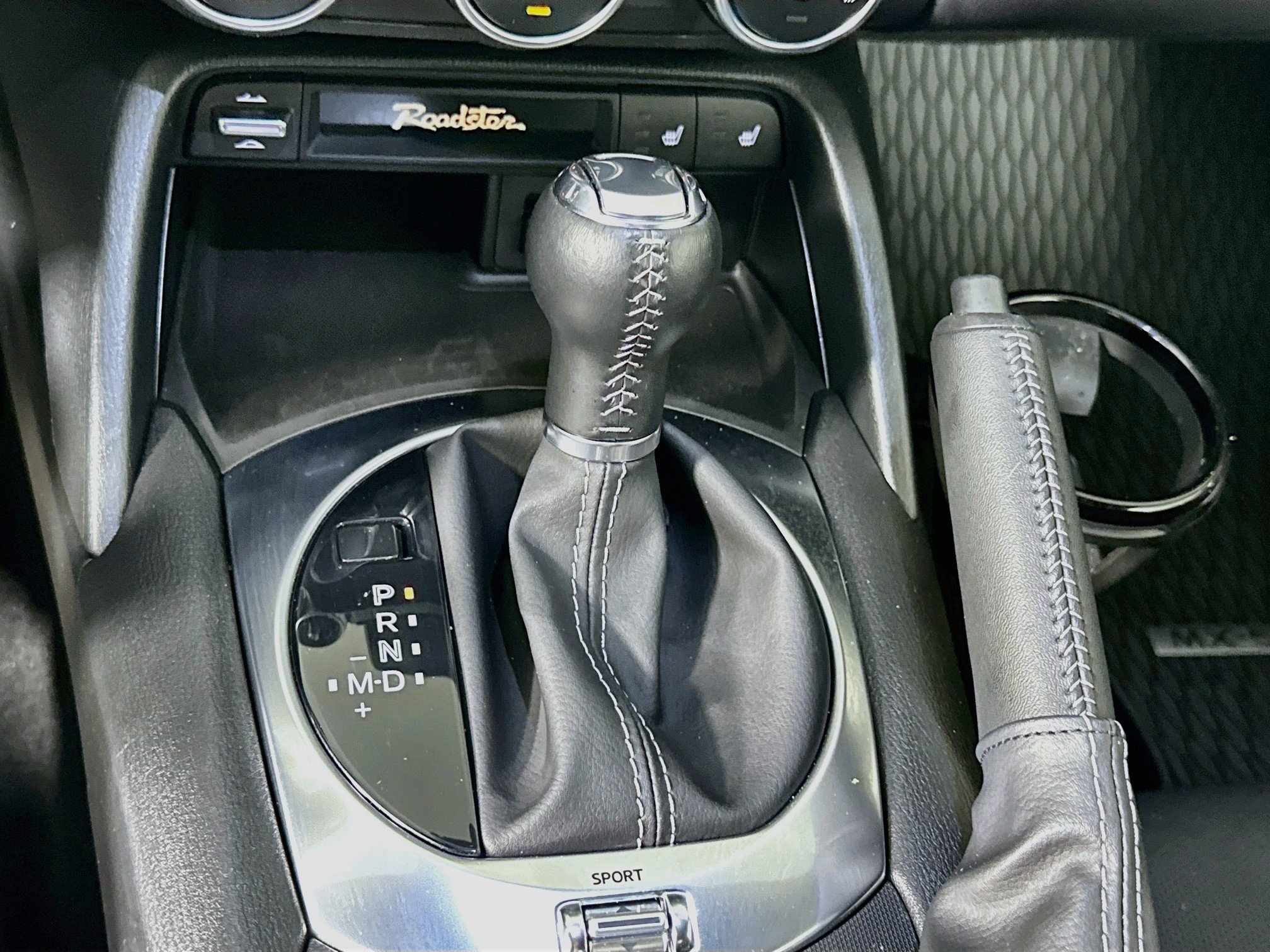 Used 2023 MAZDA MX-5 Miata Grand Touring w/ Weather Package RWD image 25