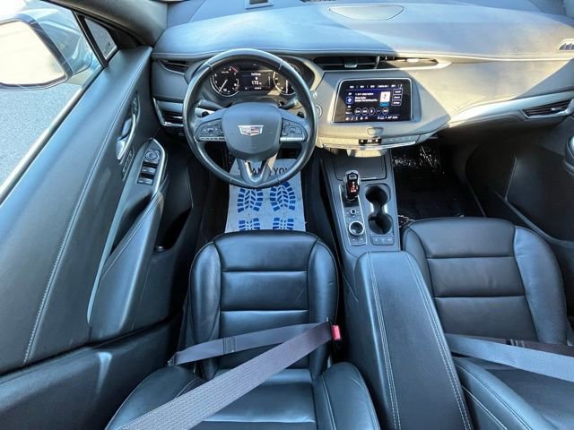 Used 2023 Cadillac XT4 Premium Luxury image 24
