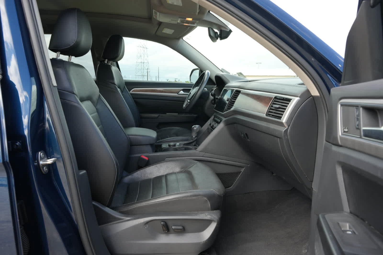 Used 2018 Volkswagen Atlas SEL Premium AWD/4WD image 20