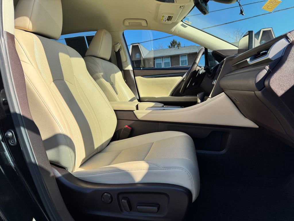 Used 2020 Lexus RX 350 FWD w/ Accessory Package image 9