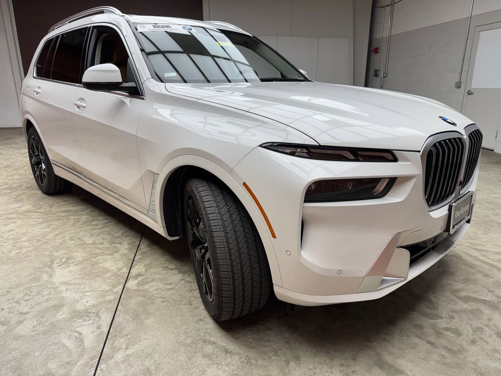 Certified 2024 BMW X7 xDrive40i w/ Climate Comfort Package image 6