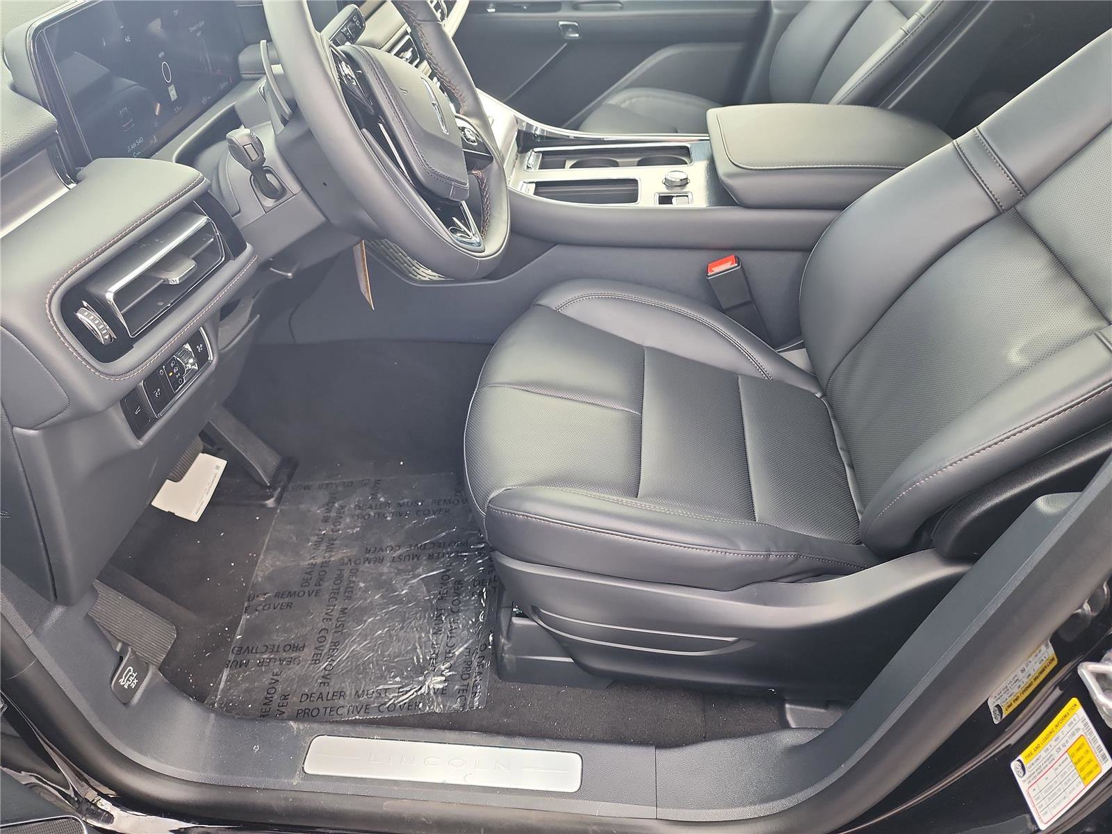 New 2026 Lincoln Aviator 2WD image 13