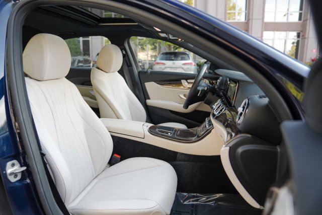 Used 2021 Mercedes-Benz E 350 4MATIC Sedan w/ Premium Package image 32