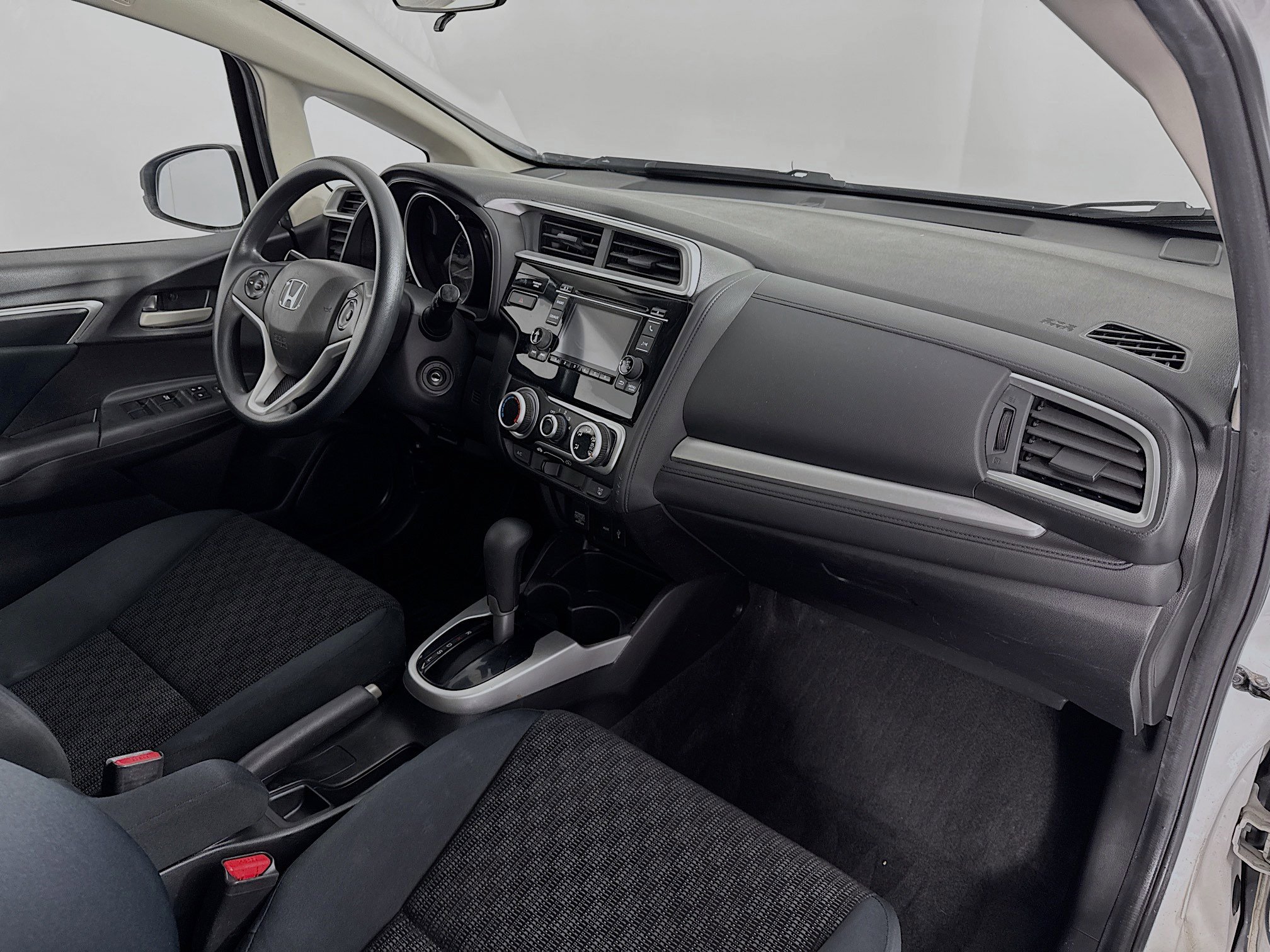 Used 2016 Honda Fit LX image 26