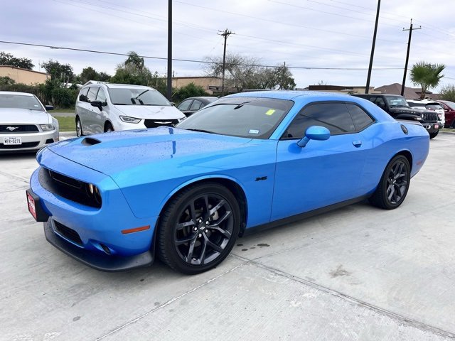 Used 2023 Dodge Challenger R/T w/ Blacktop Package image 3