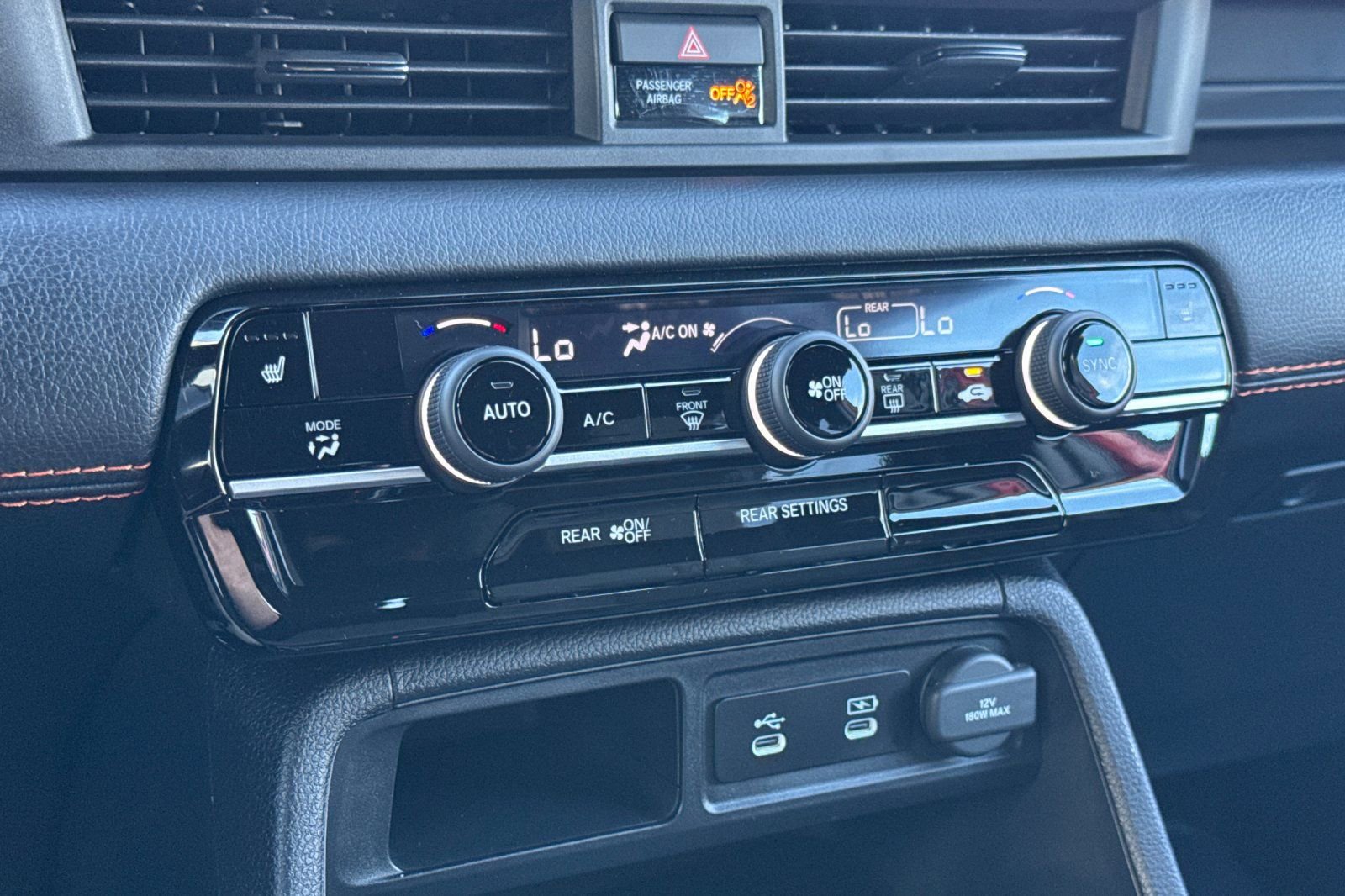 New 2026 Honda Pilot Sport image 18