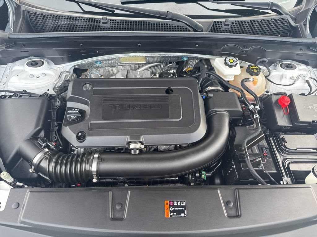 Used 2025 Buick Envision Sport Touring AWD/4WD image 9