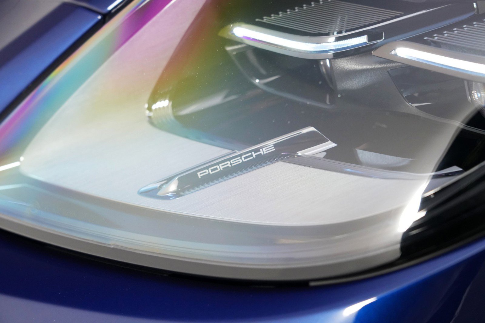 Used 2025 Porsche Panamera 4S w/ Premium Package image 60