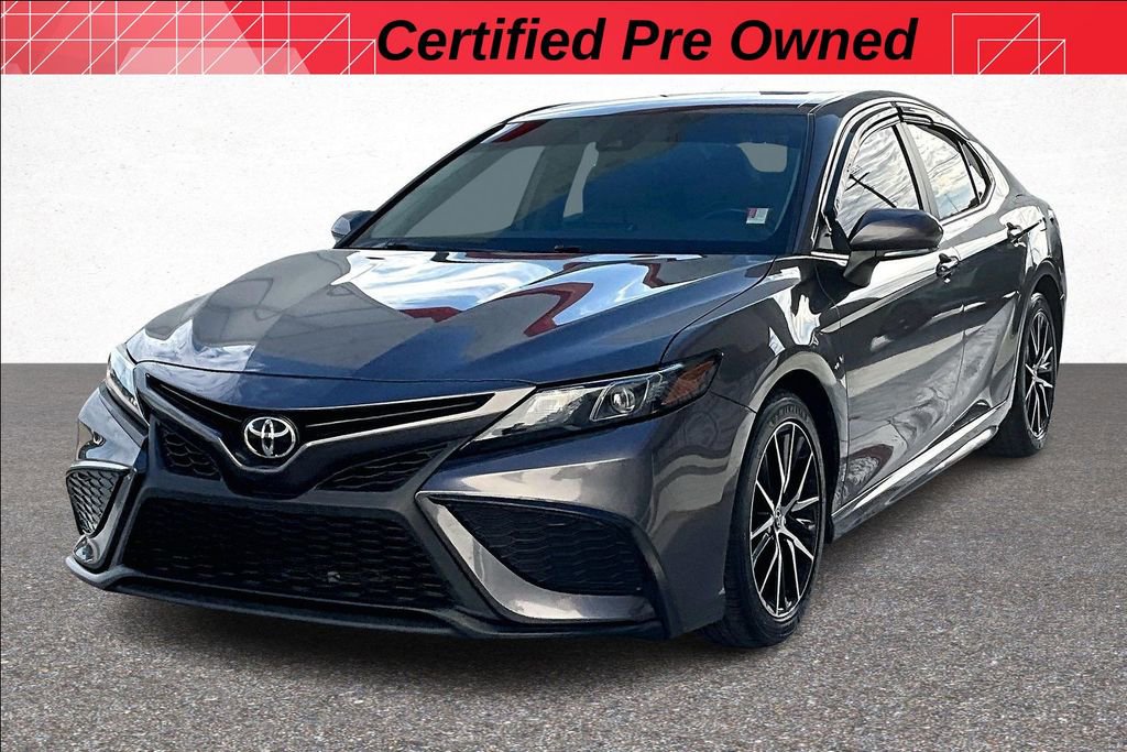Certified 2022 Toyota Camry SE w/ Convenience Package image 4