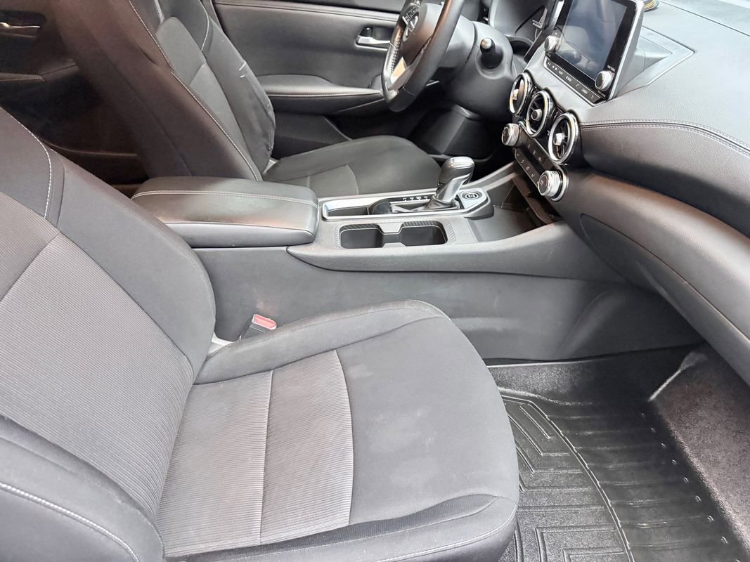 Used 2022 Nissan Sentra SV image 11
