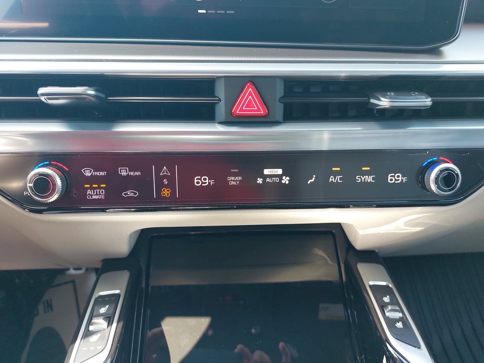New 2026 Kia Sorento SX Prestige AWD/4WD image 20