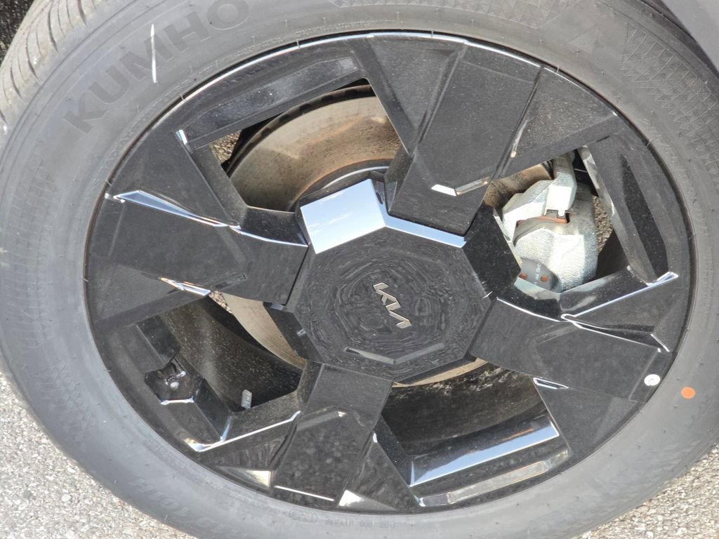 New 2026 Kia Sportage X-Line w/ X-Line Technology Package image 17