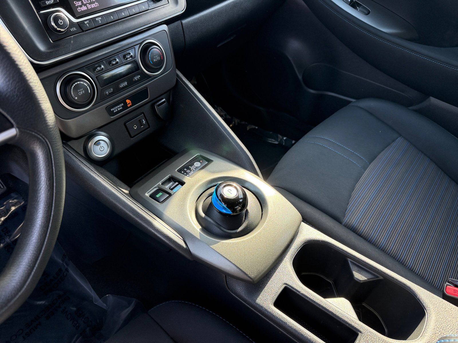 Used 2019 Nissan Leaf S w/ S Charge Package image 13