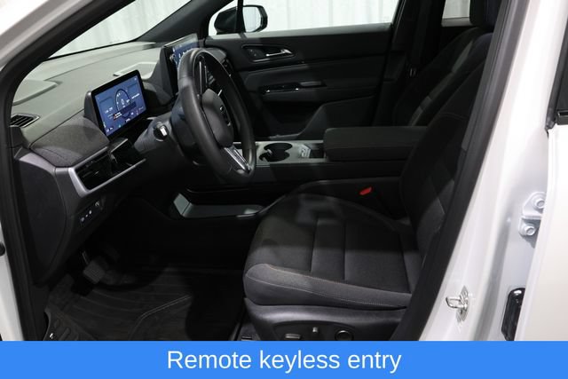 Used 2024 Honda Prologue EX image 10