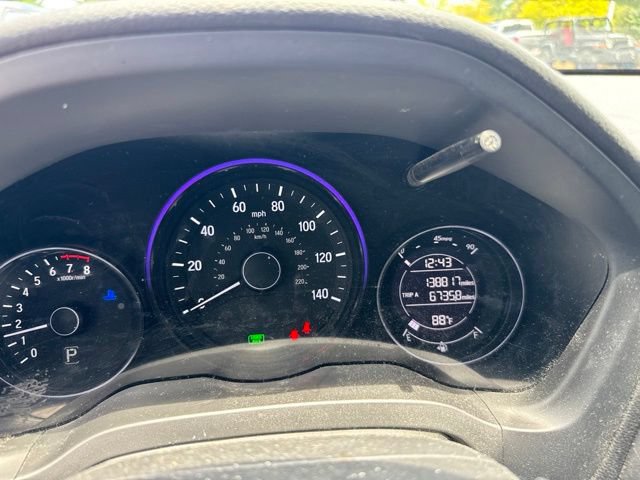 Used 2017 Honda HR-V EX image 10