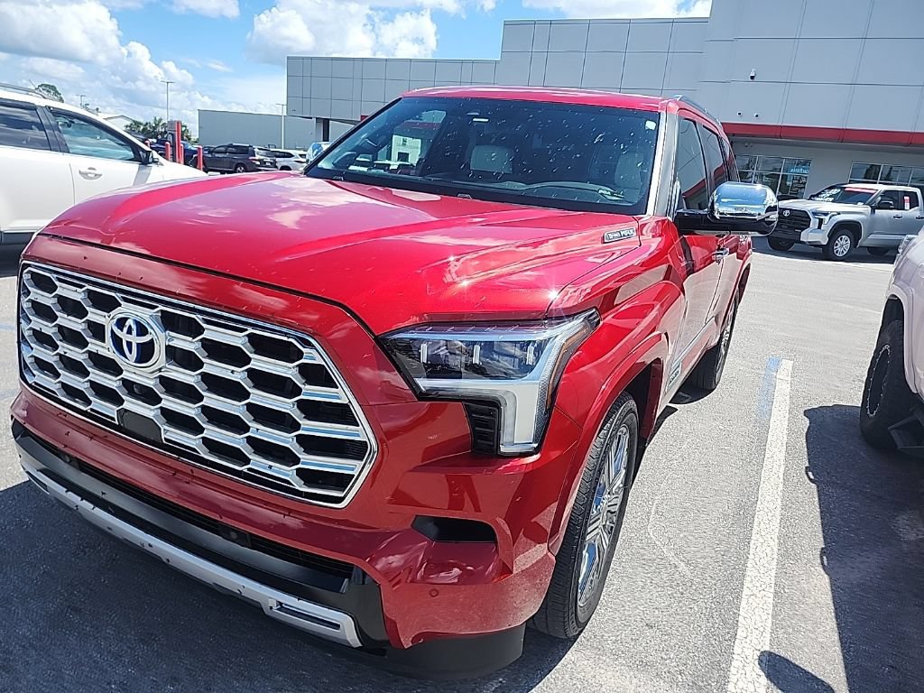 Used 2024 Toyota Sequoia Capstone AWD/4WD image 18