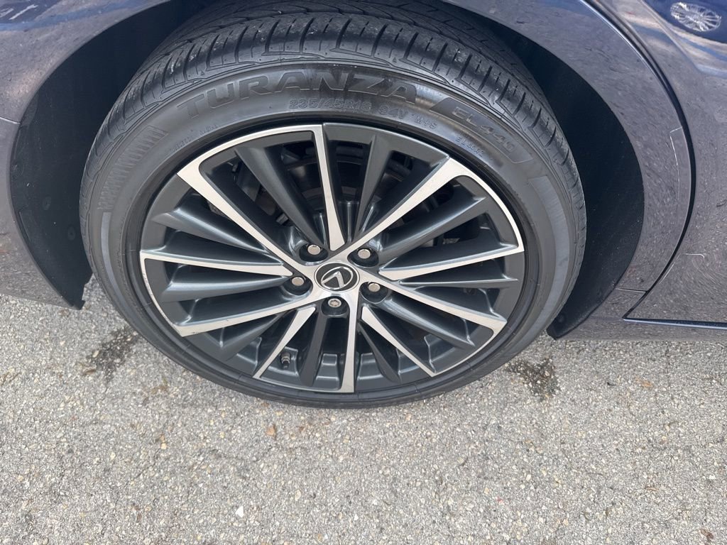 Certified 2022 Lexus ES 350 w/ Premium Package image 15