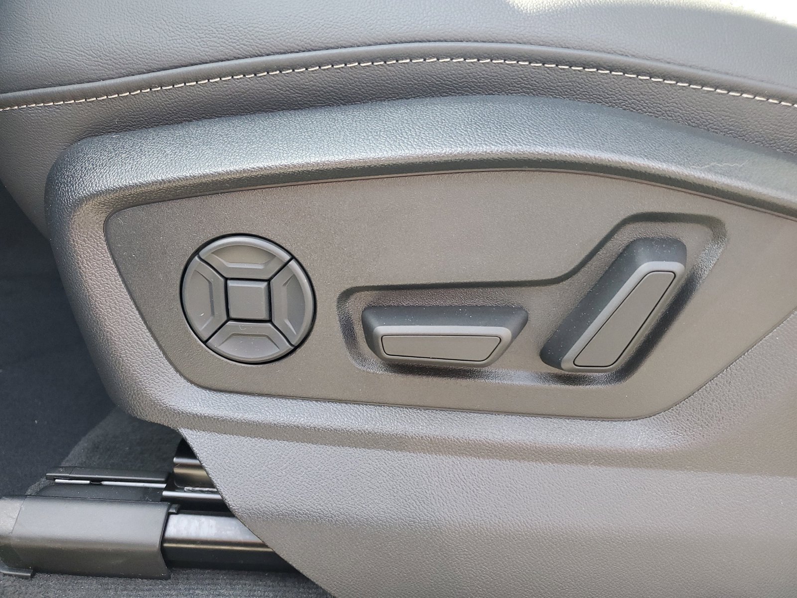 New 2026 Audi Q8 Premium Plus AWD/4WD image 23