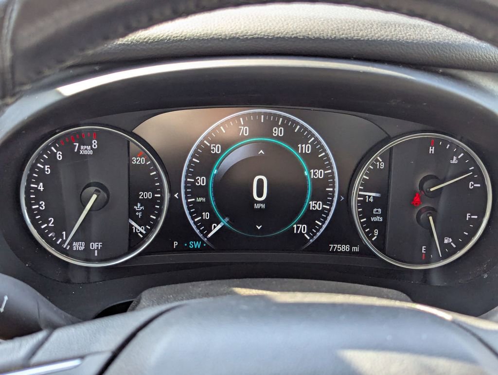 Used 2017 Buick LaCrosse Essence image 13