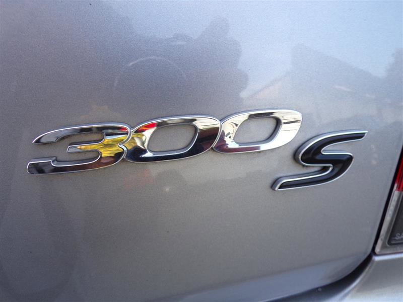 Used 2017 Chrysler 300 S image 43